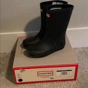 Kids Black Hunter boots - size US 13B/1G